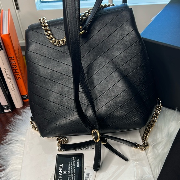 Chanel Black Leather Backpack EC Gold Hardware Turn Lock Comes Box, Bag & Flower - Picture 6 of 17